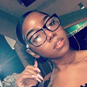 Meet your Posher, Kobe